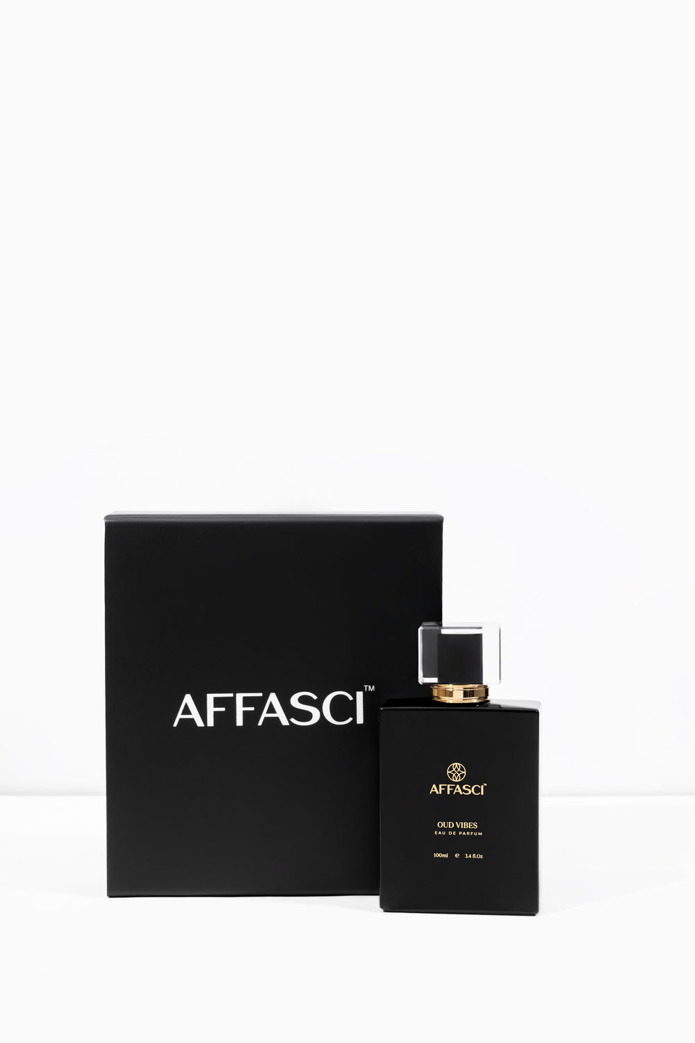OUD VIBES- Eau De Parfum (100ML) / (5ML)